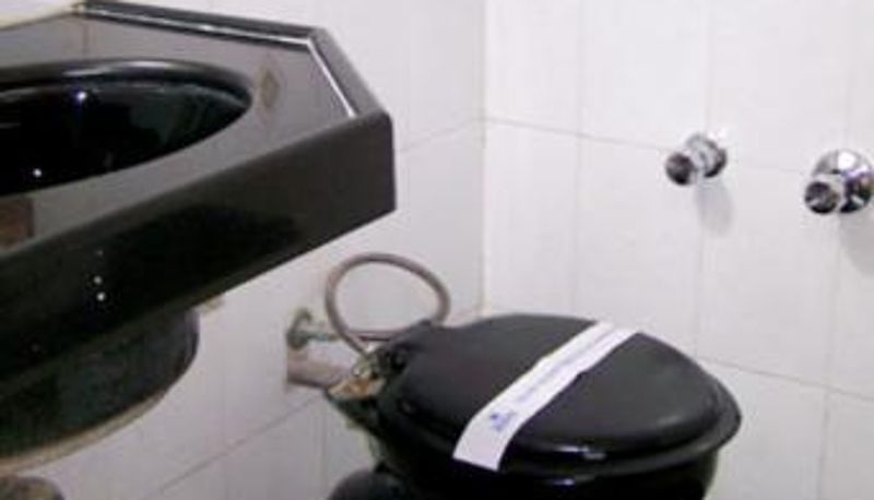 Superior room (single) - Hotel Maruti Ahmedabad