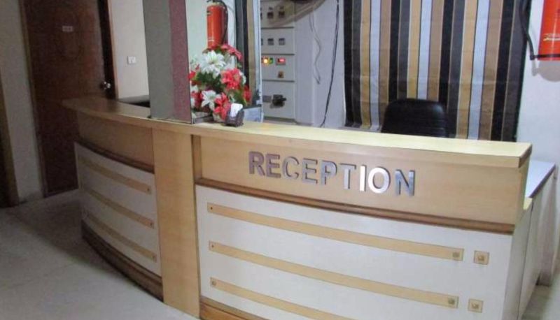 Información - Hotel Raj Ratna
