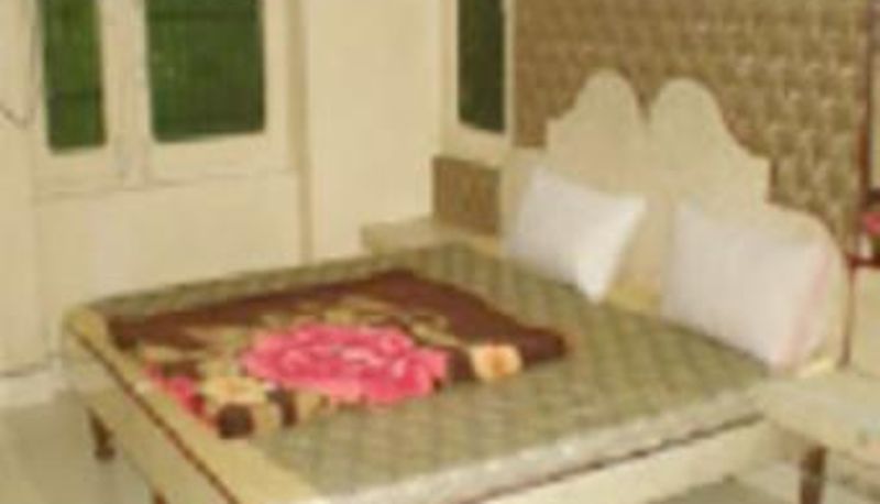 Dreibettzimmer - Hotel Sita Niwas