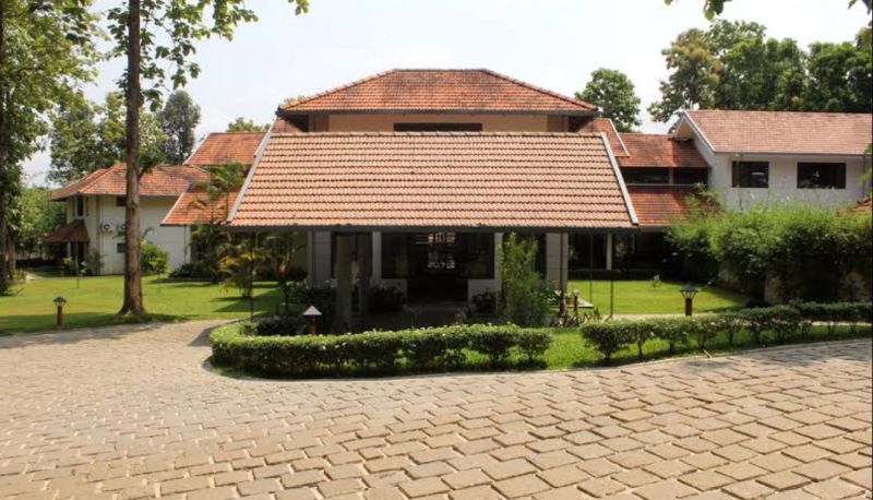 Info - Whispering Waters Resort and Spa