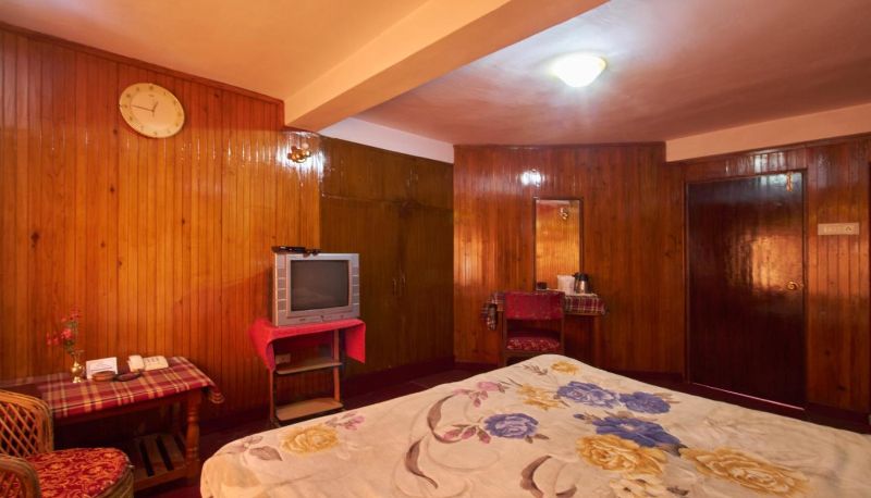 Info - Hotel New Heritage Seven Seventeen
