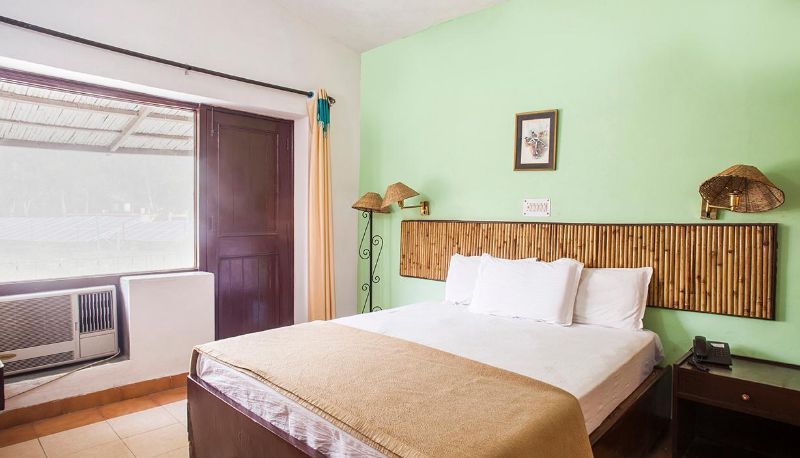 Info - Corbett Roop Resort