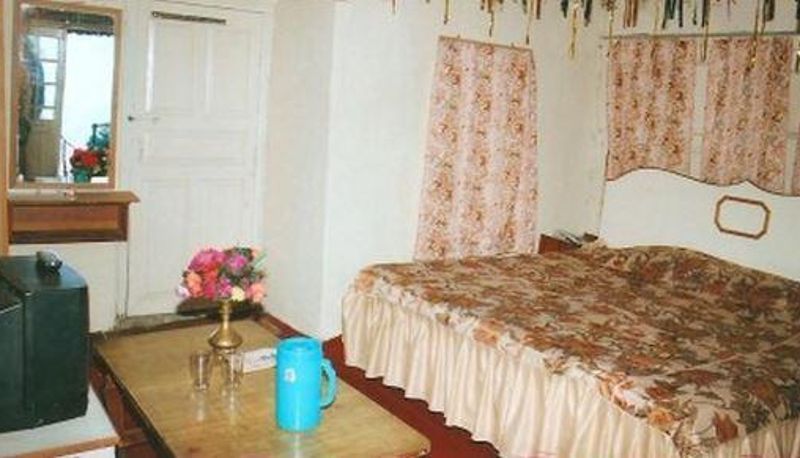 Info - Hotel Mehar's