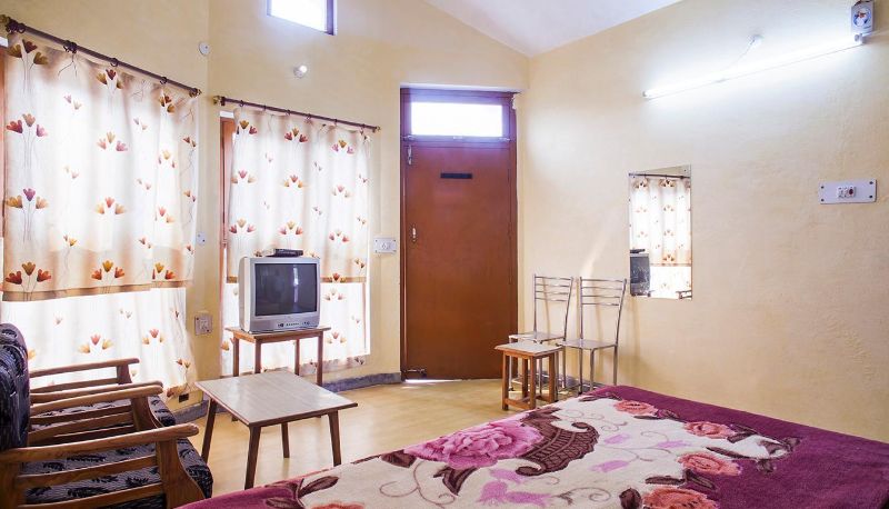 Informacje - Bhimtal Apical Resort