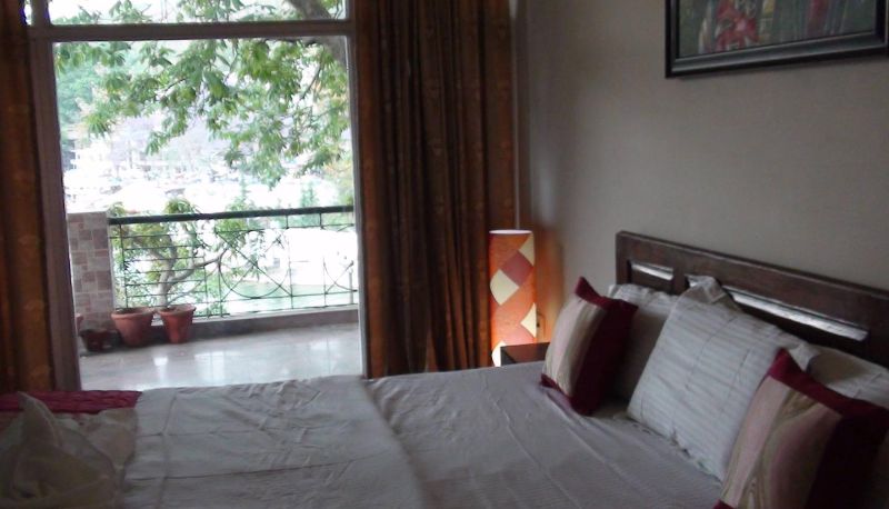 Informacje - Bhimtal Lake View Retreat