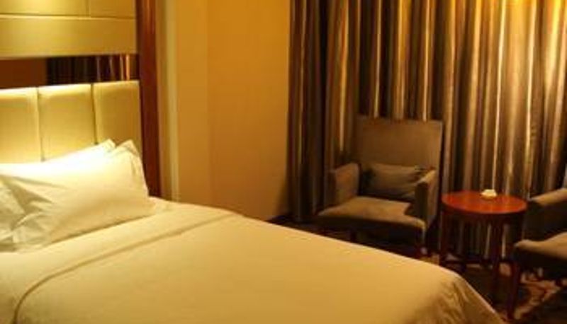 Zimmer - Tianxin Hotel (Xinfan Furniture City Store)