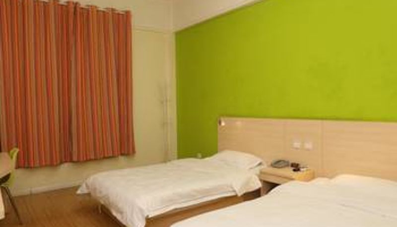 Camera - Yijia Express Hotel