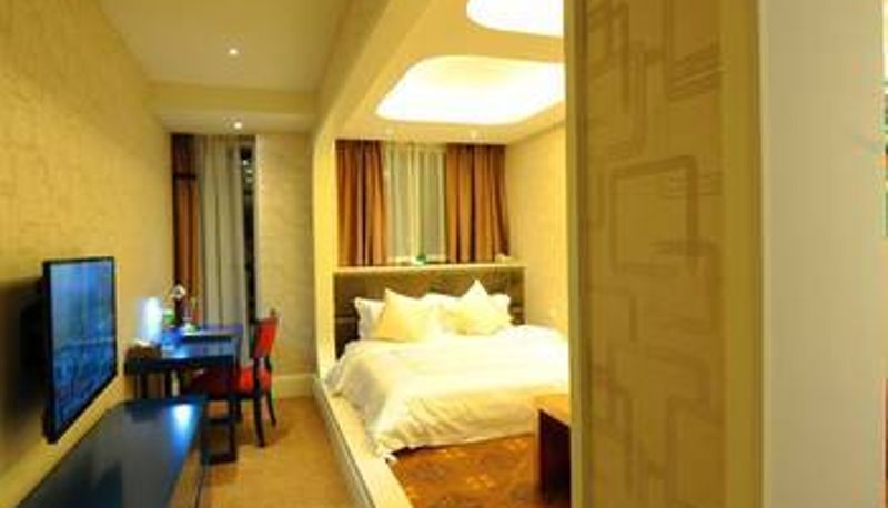Camera - New Vision Hotel