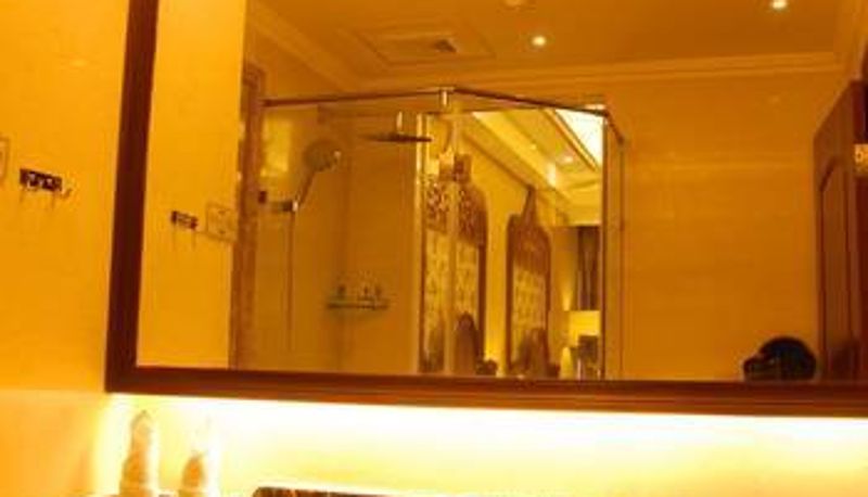 Camera - New Vision Hotel