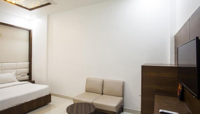 Info - Hotel Premier