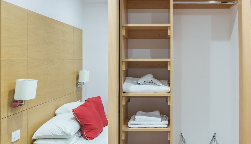 Zimmer - HoF 100 Kings Road – Reading