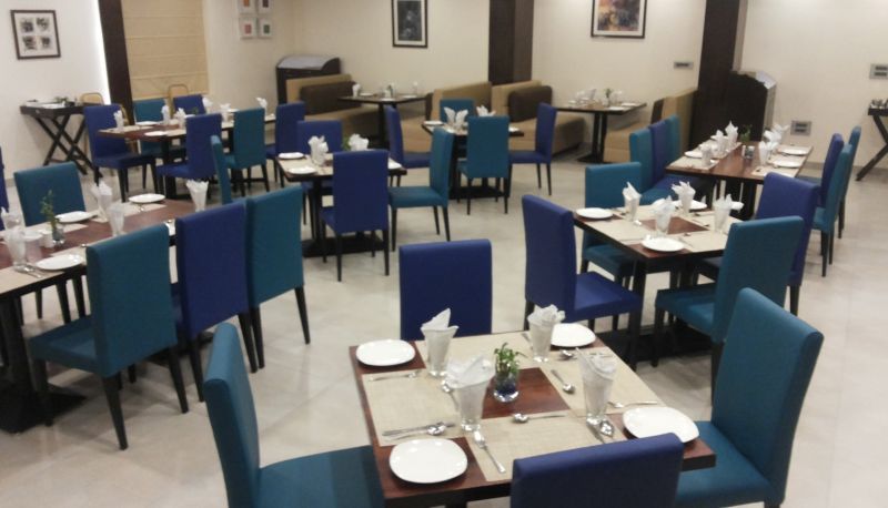 Restaurant - The Legend Hotel