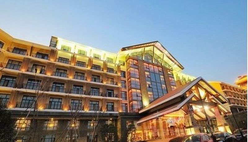 Hotel Außenbreich - Sanjiang Forest Hot Spring Hotel