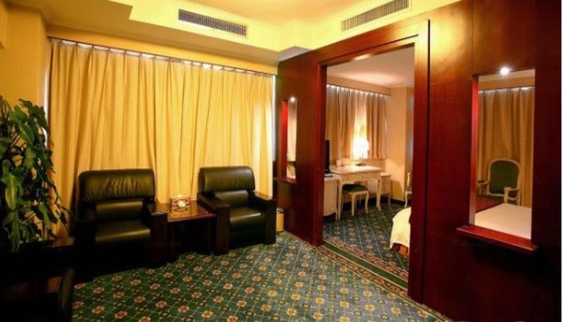 Suite - West Lake Hotel