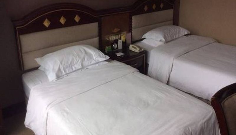 Standardzimmer (Doppel) - Shenlong Zheng Yang Hotel