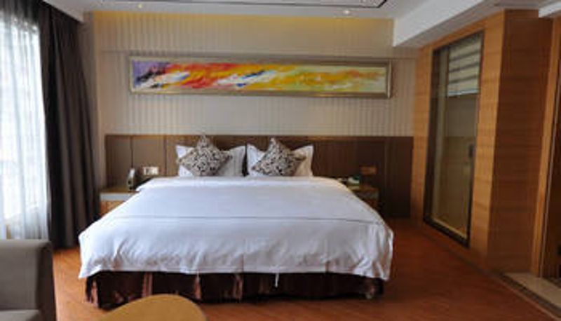 Zimmer - Bindun Hotel
