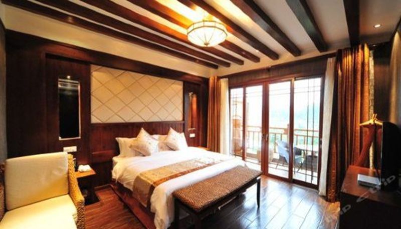 Pokój czteroosobowy - GJM Hot Spring Hotel
