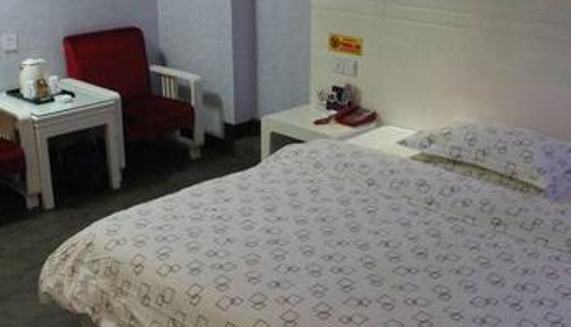 Room - Liuzhou State Long Business Hotel