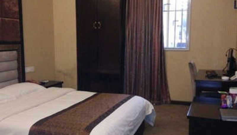 Zimmer - Xinhe Hotel (formerly Qinheyuan Hotel)