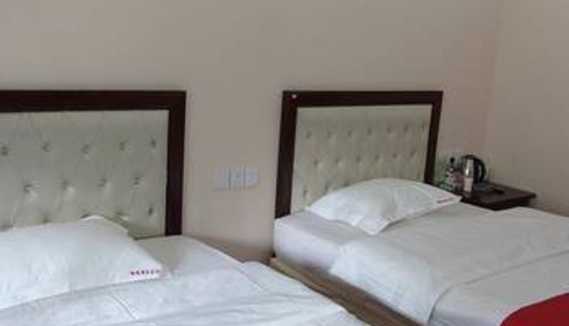 Kamer - Changxiang Hotel (Monument to the people's Liberation Hongyadong Store)