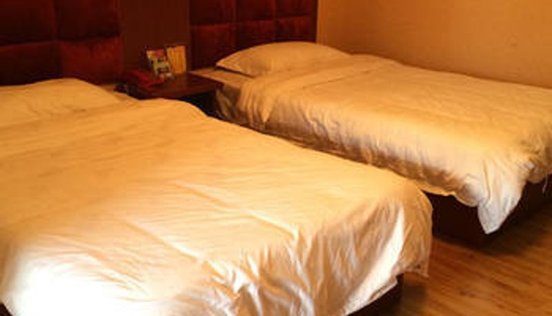 Zimmer - Ba Hao Hotel (Red Star Plaza Branch)