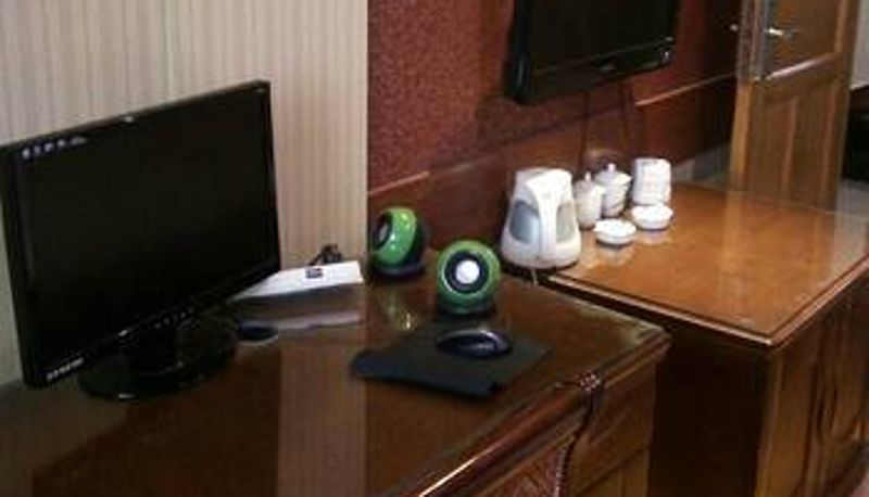 Camera - Yangxin Hotel (Yangjiaping Light Rail Station Store)