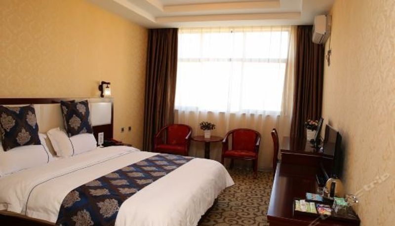 Camera business - July Hotel
