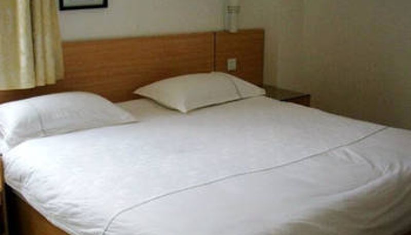 Kamer - Nanning Golden Lily Business Hotel (Hengzhou Jasmine Avenue Branch)
