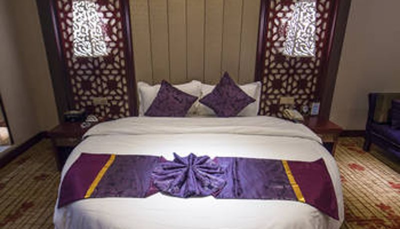 Kamer - Shengjing Yijia Hotel (People's Square Latin America Pedestrian Street Store)
