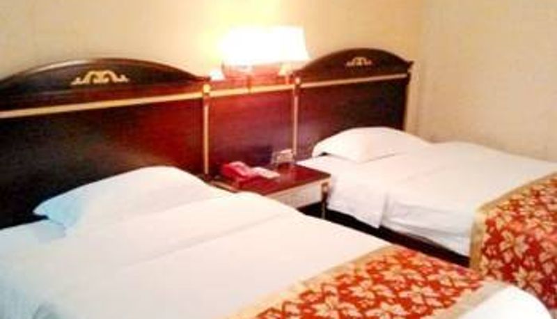 Camera - Baoshu Baiyue Hotel