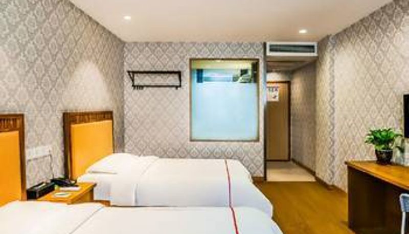 Camera - Chongqing Jingbianting Business Hotel