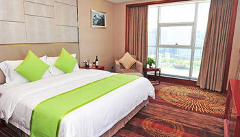 Camera - Zhangjiajie Huatian Hotel