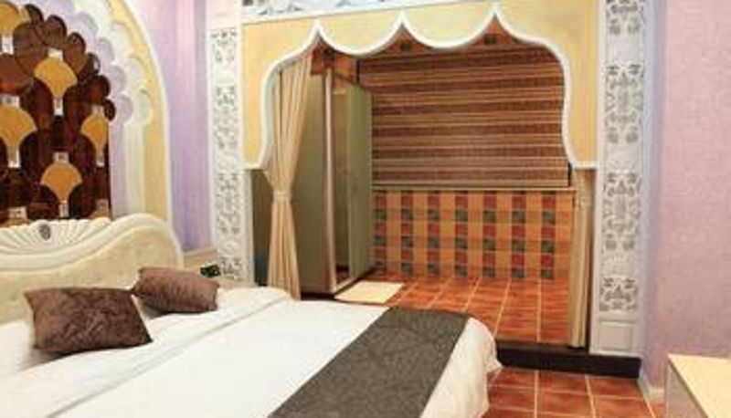 Habitación - Meiboier River View Theme Hotel