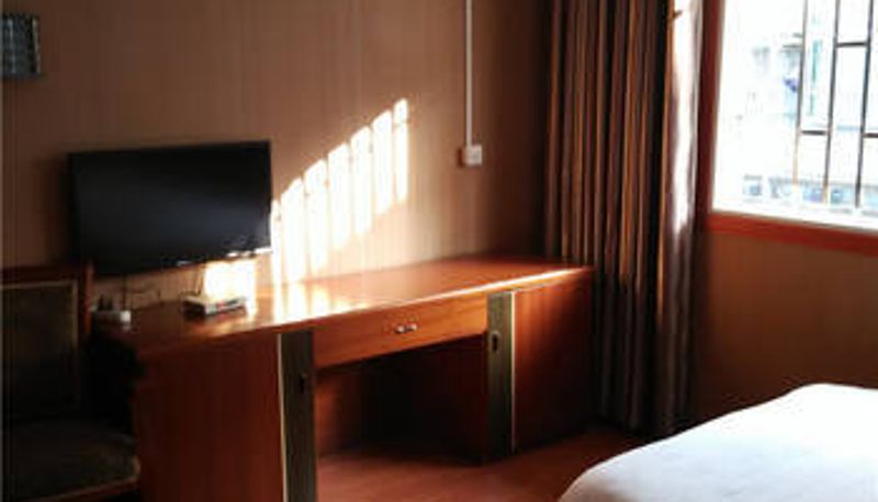 Zimmer - Wanhua Business Hotel