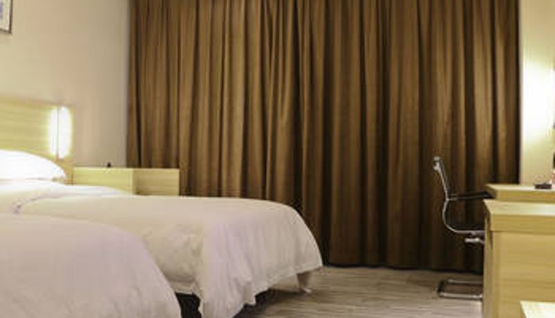 Zimmer - City Convenience Hotel (Nanning Binyang Plaza Store)