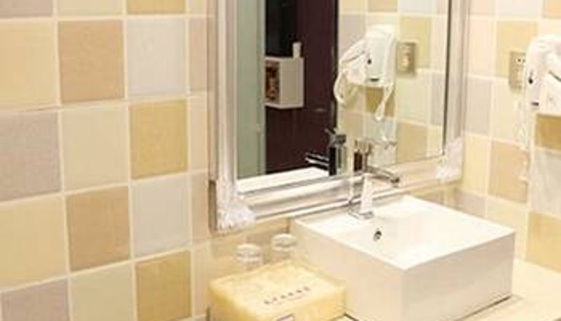 Camera - Meiwei Chain Hotel (Aika Fashion Store)