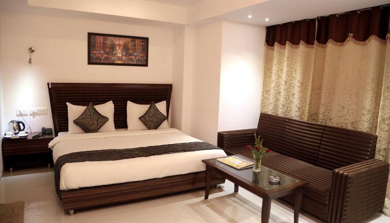 Info - Hotel The Grand Radiant