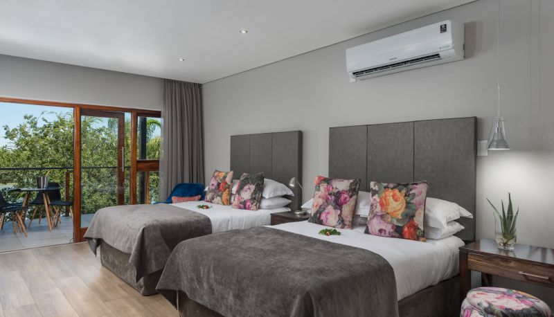 Zimmer mit Flussblick - River Place Manor