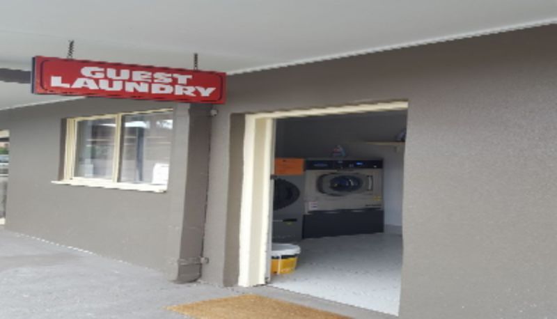 Info - Gold Panner Motor Inn
