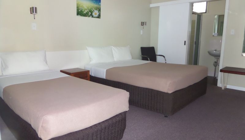 Info - Moondarra Motel