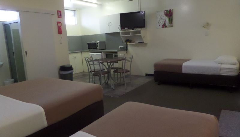 Familienzimmer - Moondarra Motel