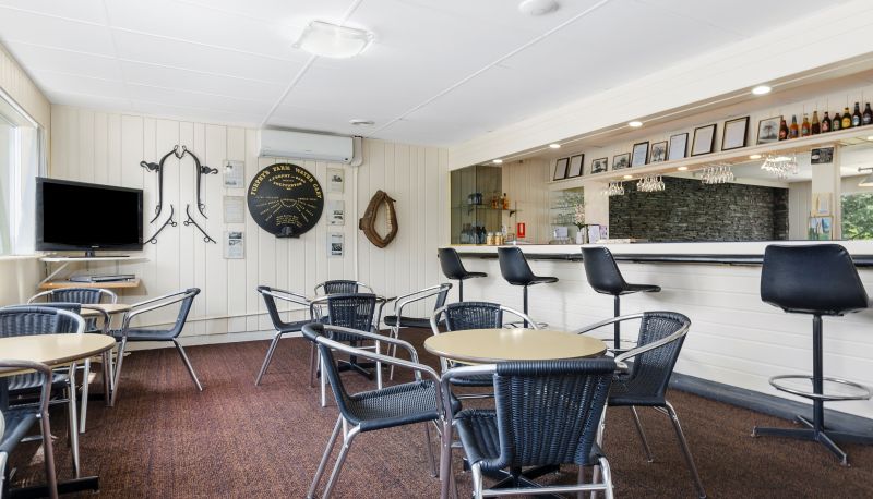 Bar - Solomon Inn Wollongong