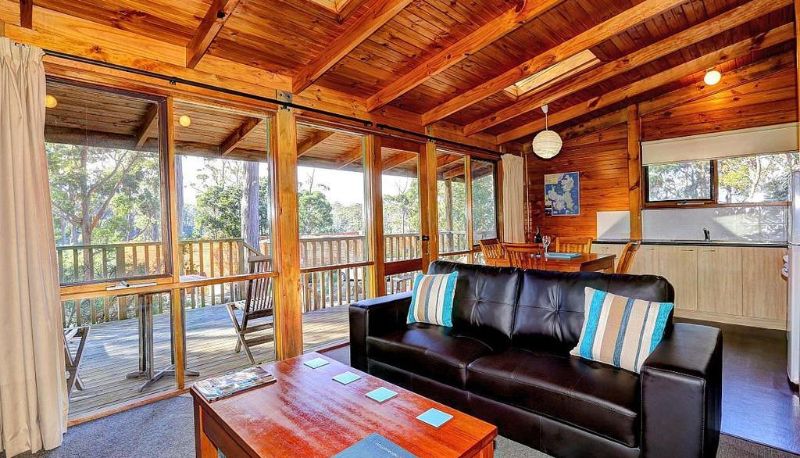 Info - Stewarts Bay Lodge