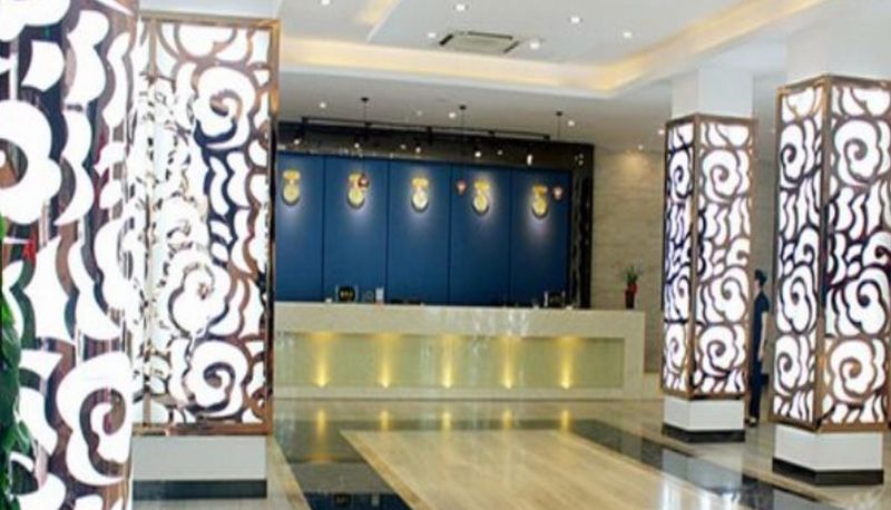 Hal - Golden Sunshine Hotel