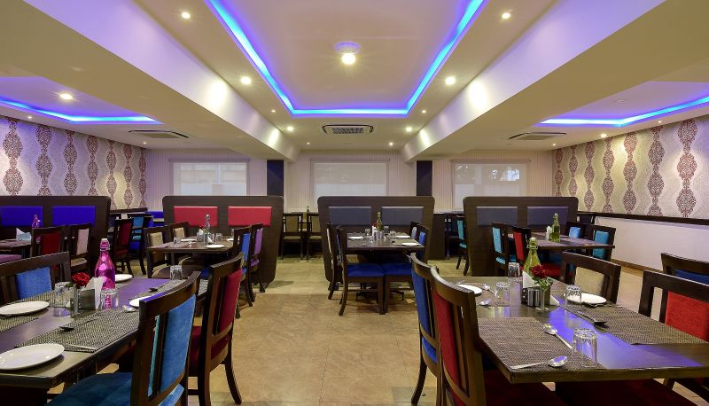 Restauracja - Akshaya Aura