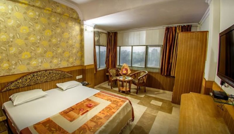 Standardzimmer (Doppel) - HOTEL SOLITAIRE