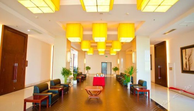 Reception - Sisuo Seaview Hotel