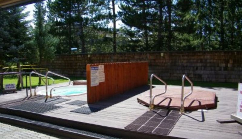 Idromassaggio - Tahoe Keys Studio Condo with Private Hot Tub by RedAwning
