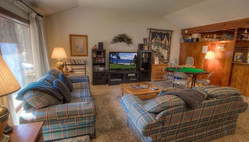 Info - Adorable Tahoe Cabin Perfect Family Choice by RedAwning