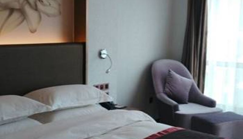 Zimmer - Jinbi Huafu Hotel